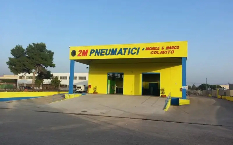 Foto dell'officina 2M Pneumatici