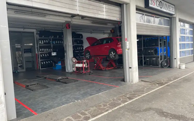 Foto dell'officina 3S Gomme - Vignola