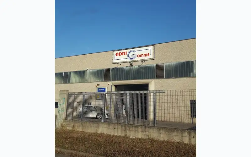 Foto dell'officina Adri Gomme S.r.l.