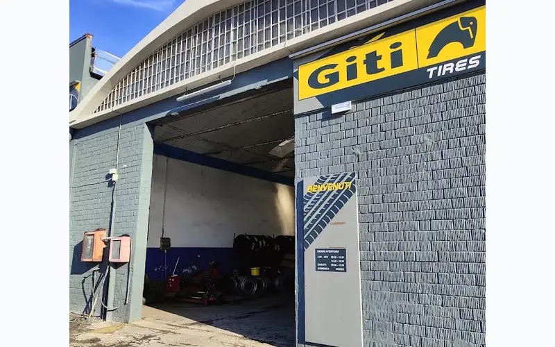 Foto dell'officina AEA Livorno (Gruppo Rigagomme)