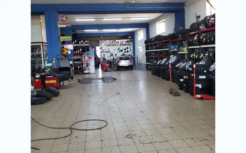 Foto dell'officina Agrimar – Marino Gomme