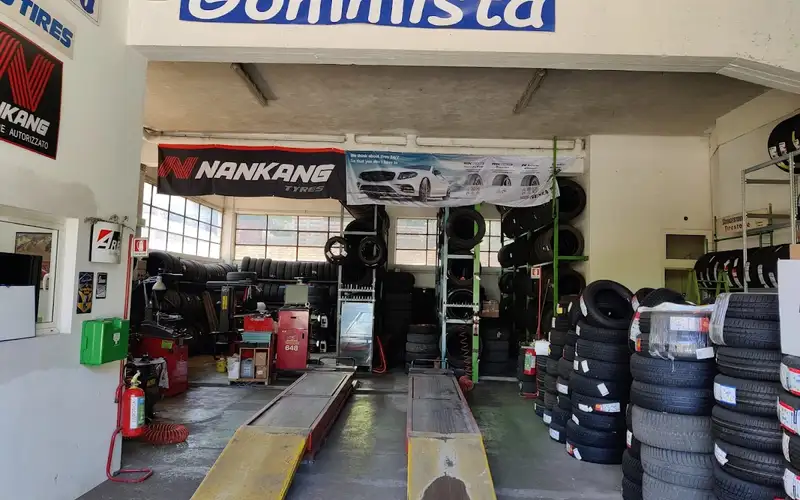 Foto dell'officina Aldo Galassi Gomme