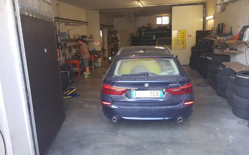 Foto dell'officina AM Service - Monzambano