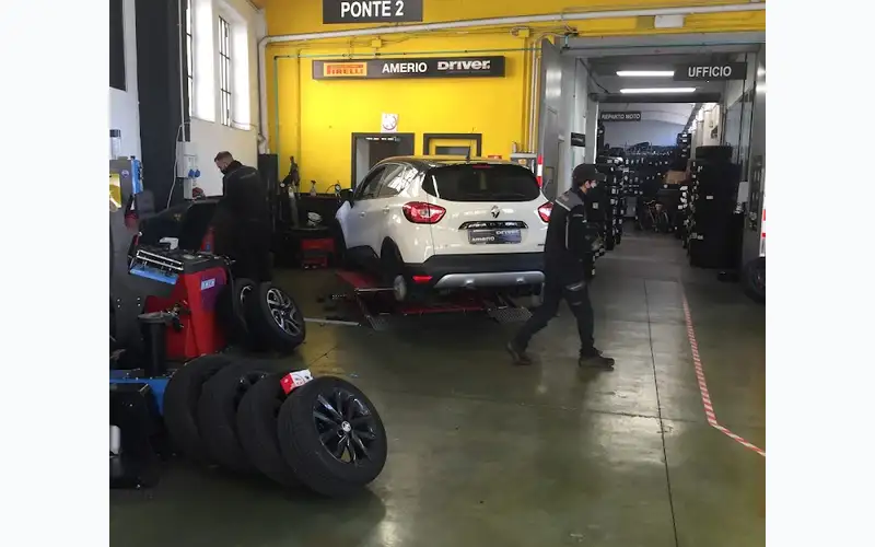 Foto dell'officina Amerio Pneumatici