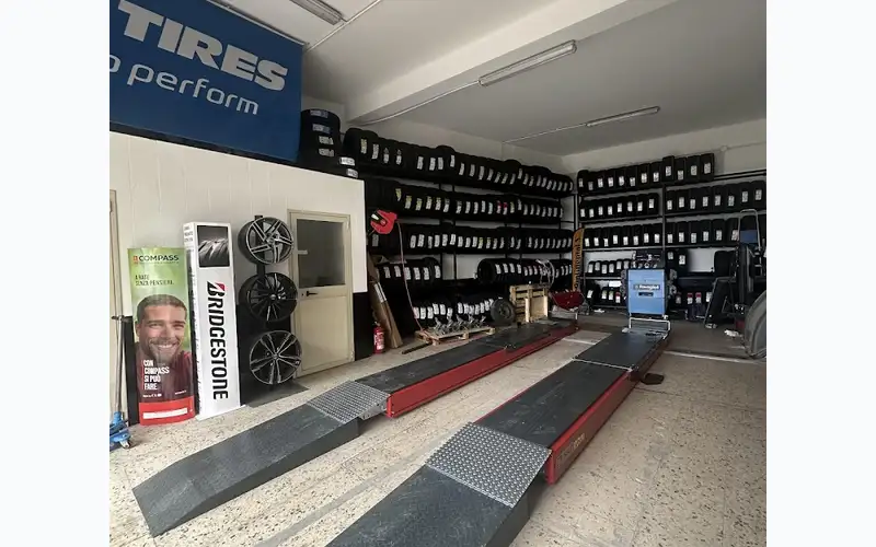 Foto dell'officina Angelo Gomme - Assoro