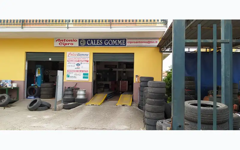Foto dell'officina Antonio Cipro Cales Gomme
