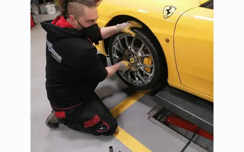 Foto dell'officina AR Gomme S.r.l.  
Ideal Gomme  
Mastro Michelin
