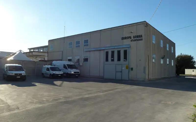 Foto dell'officina Arizza Gomme S.r.l.