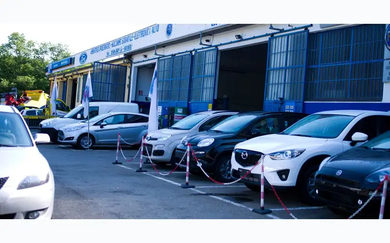 Foto dell'officina Auto Group