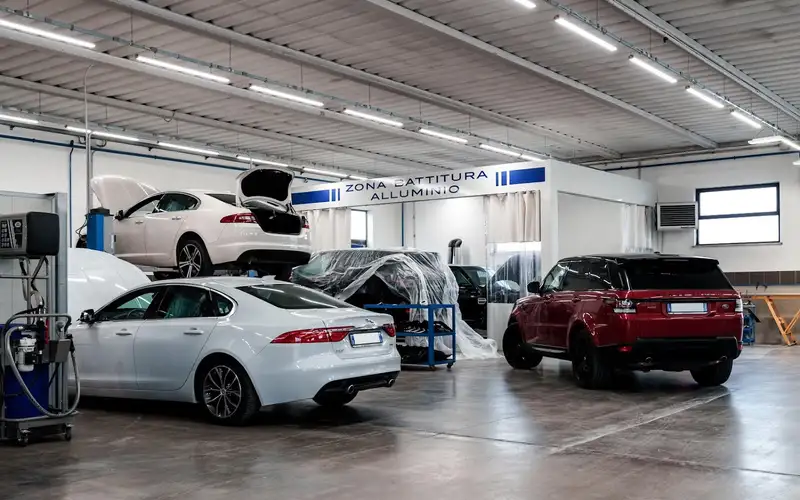 Foto dell'officina Autocenter