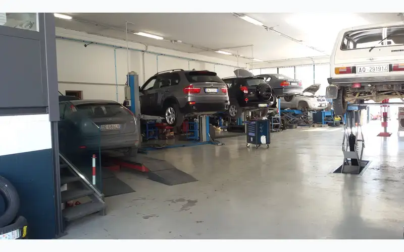 Foto dell'officina Autofficina Greggi S.r.l.