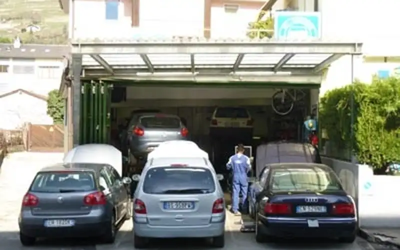 Foto dell'officina Autofficina Meraner Alois