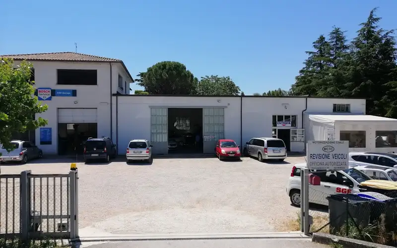 Foto dell'officina Autofficina Sge Garage Di Cioccoloni Settimio & C. S.n.c.