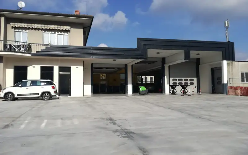 Foto dell'officina Autogomma Florio S.n.c. - Colognola ai Colli