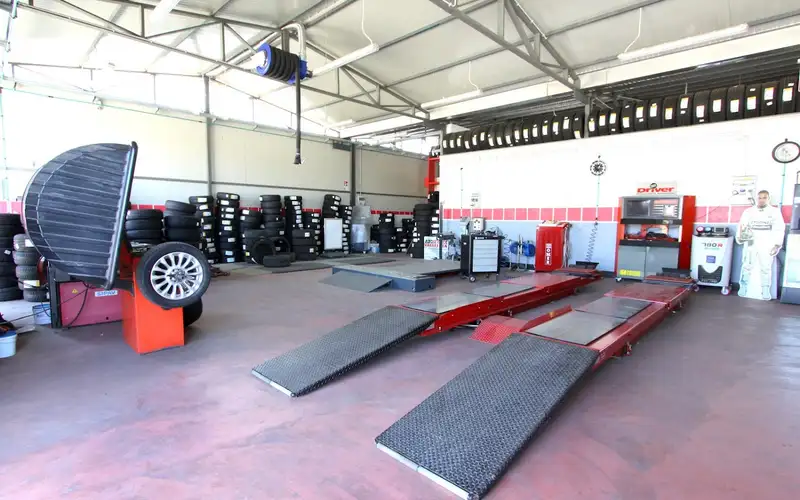 Foto dell'officina Autoserv. Vallelata S.r.l.