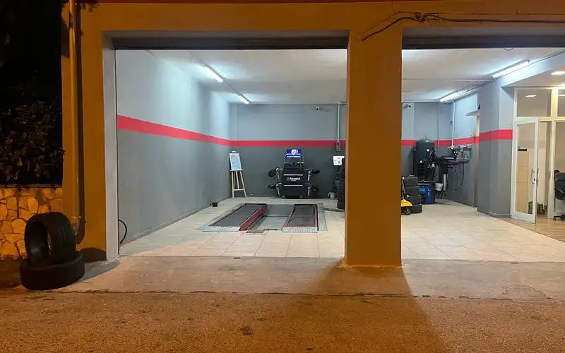 Foto dell'officina Bamundo Gomme