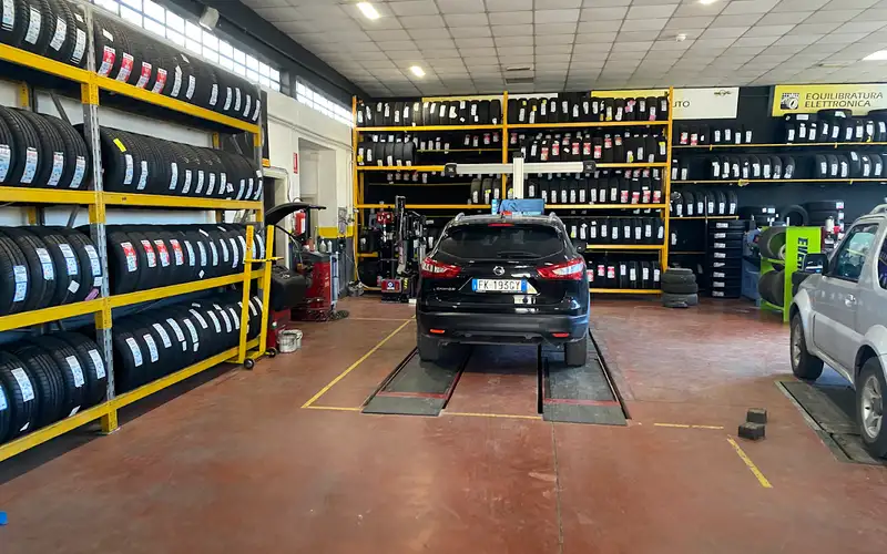 Foto dell'officina BestDrive - Monteroni d'Arbia