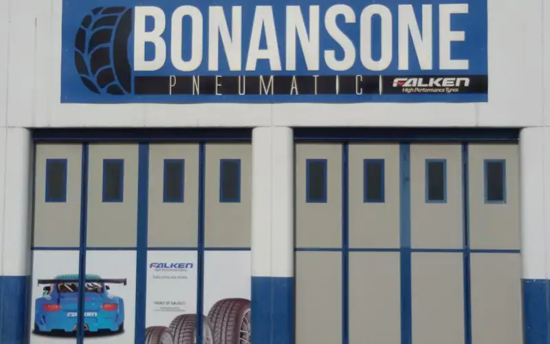 Foto dell'officina Bonansone Pneumatici di Bonansone M & C S.n.c.