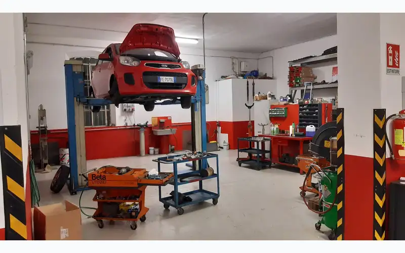 Foto dell'officina Bonetti Mario S.n.c.