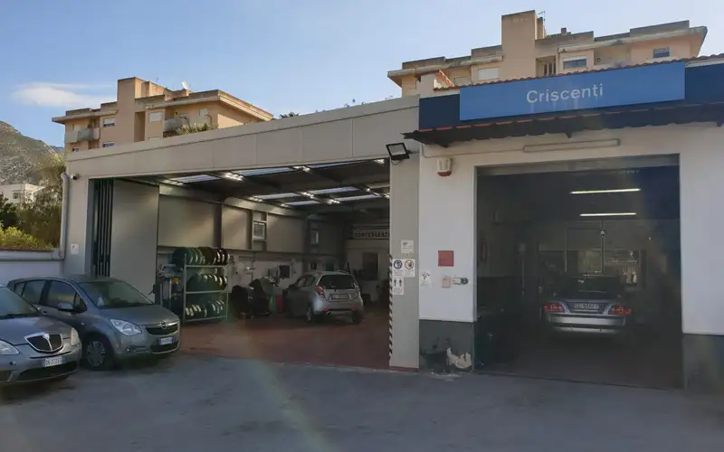 Foto dell'officina Bosch Car Service - Criscenti Domenico Elettrauto E Officina