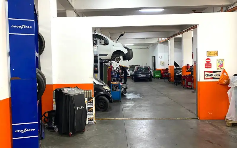 Foto dell'officina Bosch Car Service - CSR Chisari