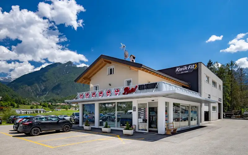 Foto dell'officina Botol Car Service