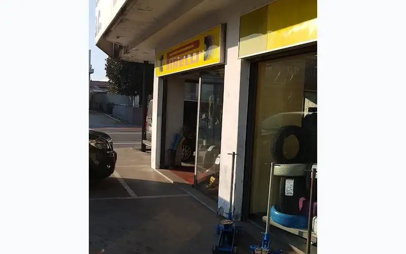 Foto dell'officina Bresciano Giovanni & C. S.a.s.