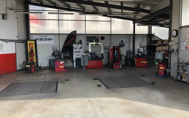 Foto dell'officina Calgem Gomme