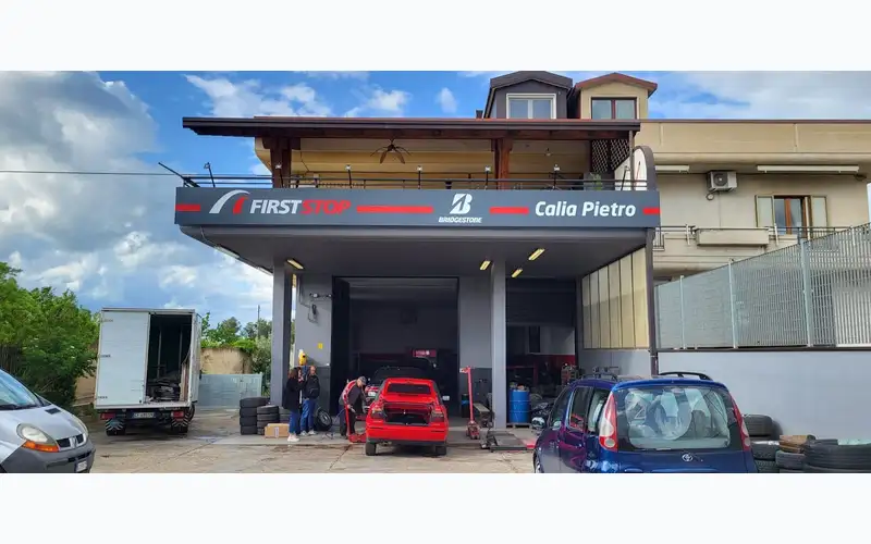 Foto dell'officina Calia Pietro Tires