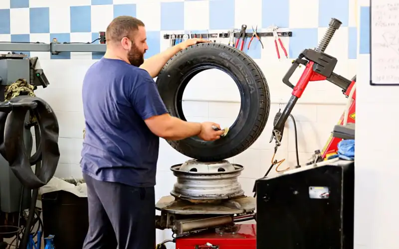 Foto dell'officina Camarda Gomme