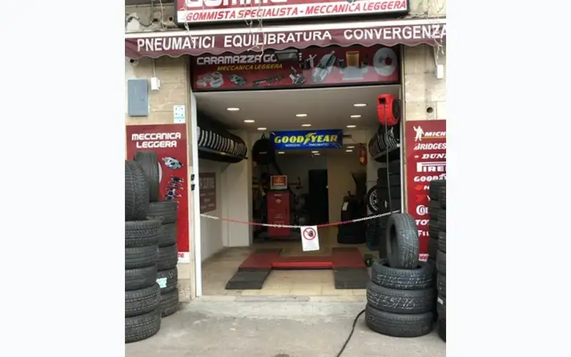 Foto dell'officina Caramazza Gomme