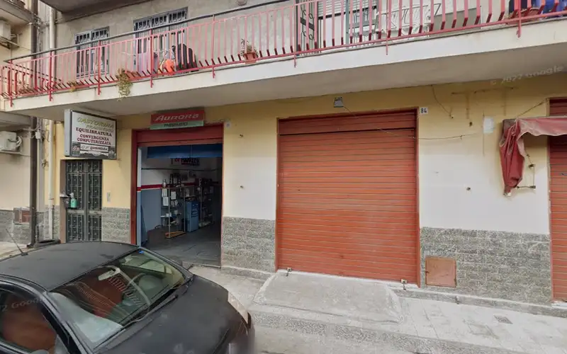 Foto dell'officina Castorina Francesco