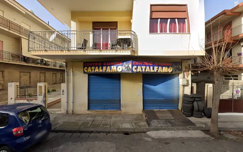 Foto dell'officina Catalfamo Gomme 2 - Mastro Michelin