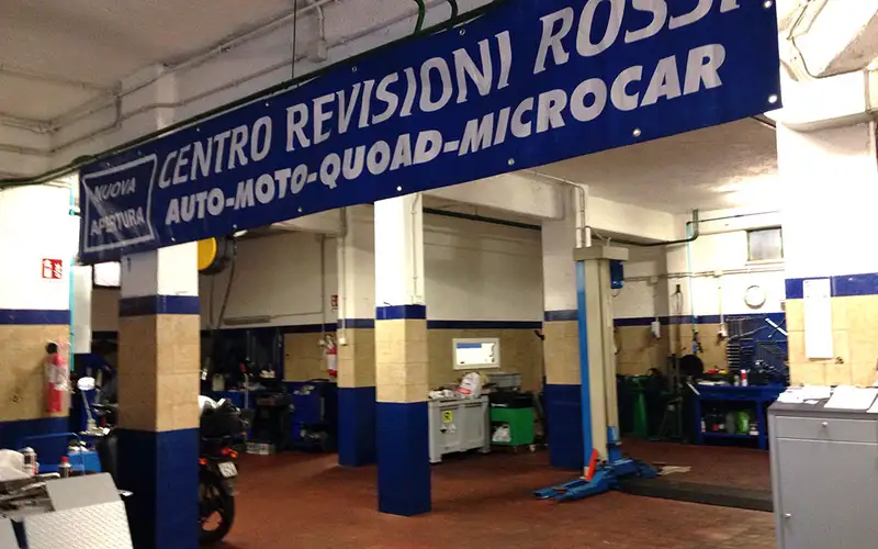 Foto dell'officina Center Revisions Rossi