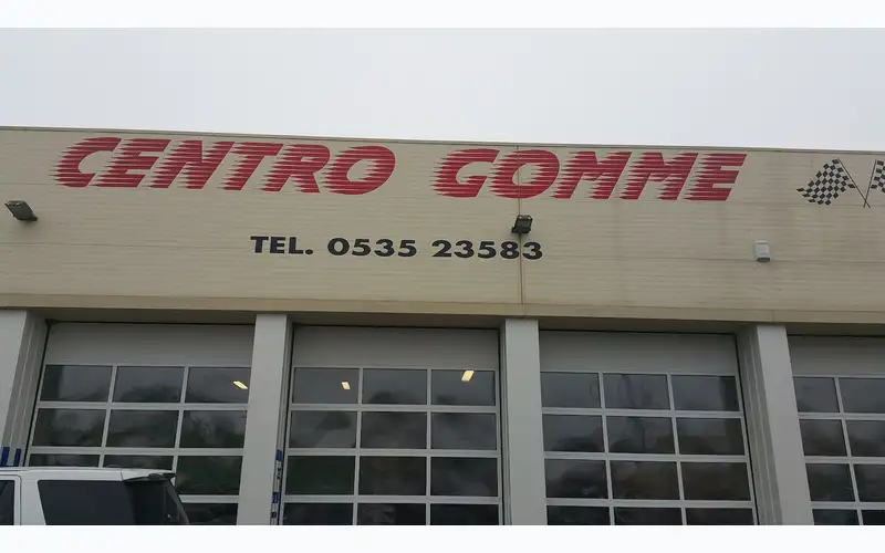 Foto dell'officina Centro Gomme di Cavicchioli Paolo & C. S.n.c. - Mastro Michelin