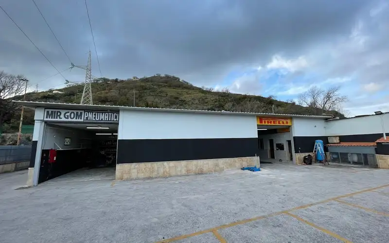 Foto dell'officina Centro Gomme Mir.Gom Pneumatici