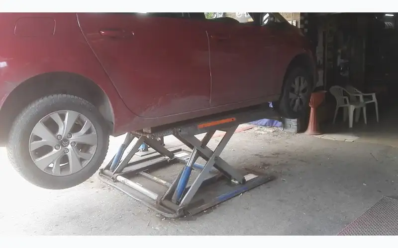 Foto dell'officina Centro Gomme Torino Luigi