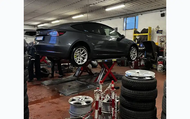 Foto dell'officina Coltro Pneumatici