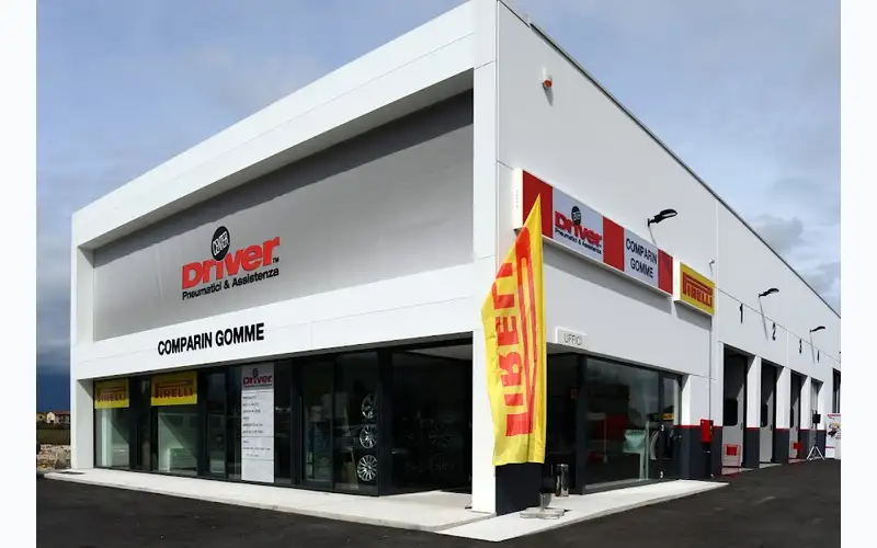 Foto dell'officina Comparin Gomme