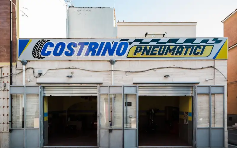 Foto dell'officina Costrino Pneumatici