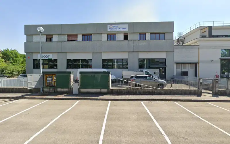 Foto dell'officina Ct Pneus S.r.l.