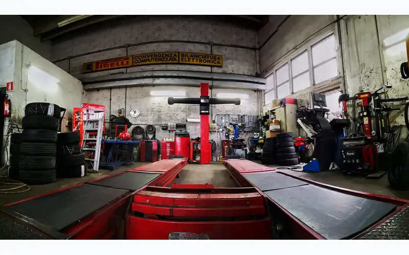 Foto dell'officina Daco Gomme 2.0 S.r.l.s.