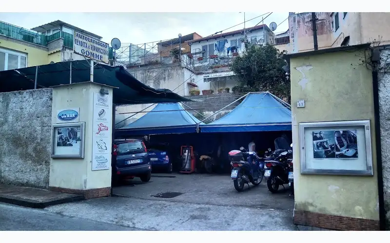 Foto dell'officina Di Costanzo Gomme Di Di Costanzo Daniele E C. S.a.s.