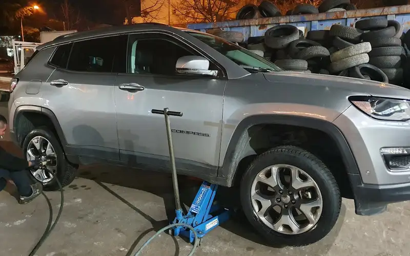 Foto dell'officina Di Giovanni Gomme S.a.s.