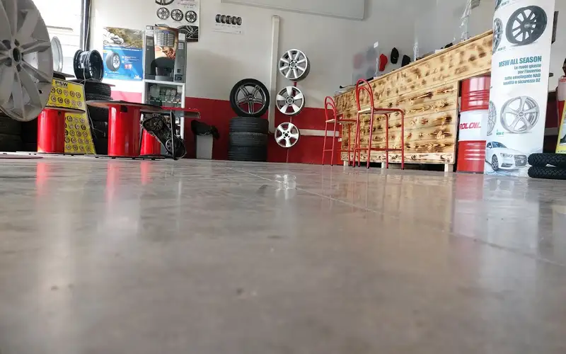 Foto dell'officina Di Marco Gomme