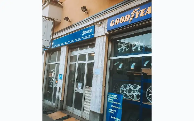 Foto dell'officina Effebi Service