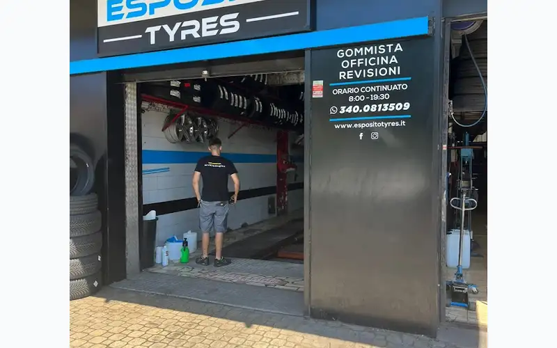 Foto dell'officina Esposito Tyres