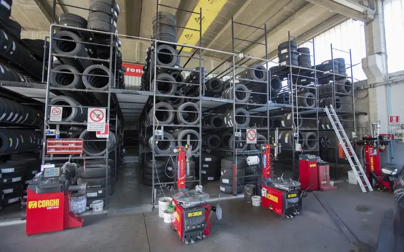 Foto dell'officina Euromaster Langa Pneus