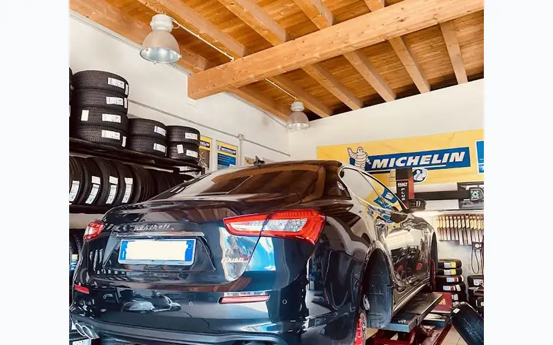 Foto dell'officina Euromaster Oddo Pneumatici - Siracusa