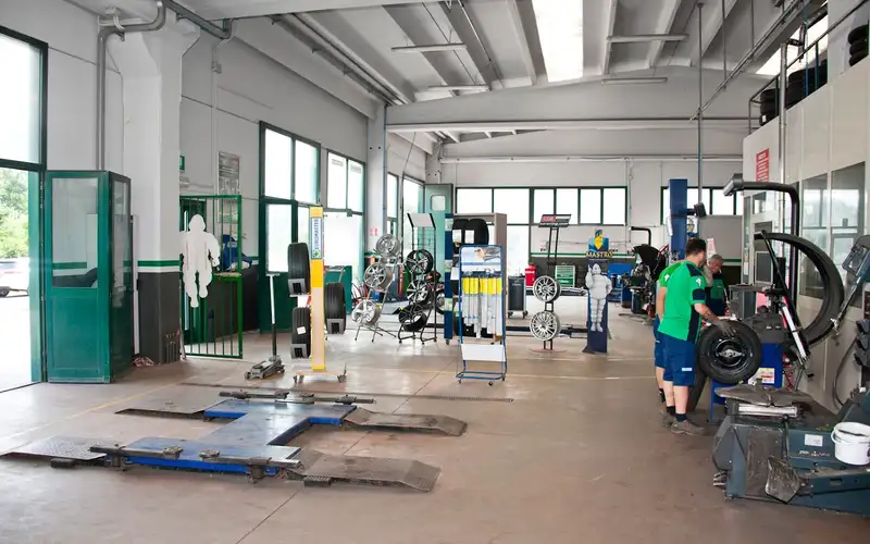 Foto dell'officina Euromaster Pneus Pio - Chiusa San Michele